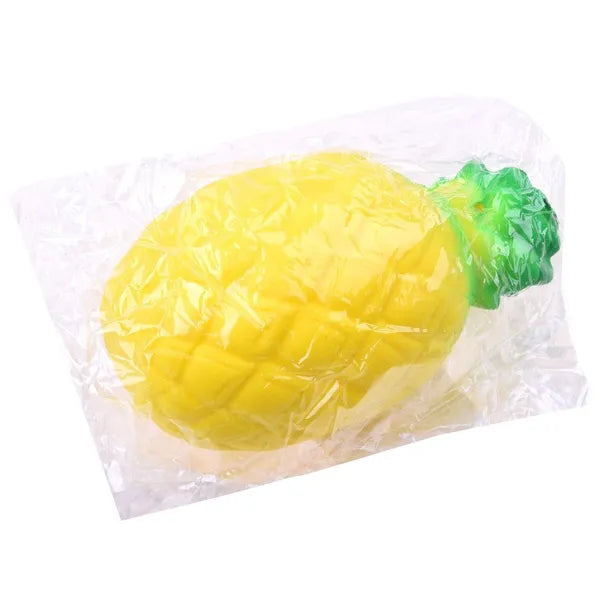 Sárga ananász squishy hab stresszoldó játék, 13×5 cm