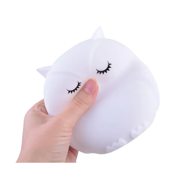 Bagoly szilikon LED éjjeli lámpa távirányítóval, USB-töltés