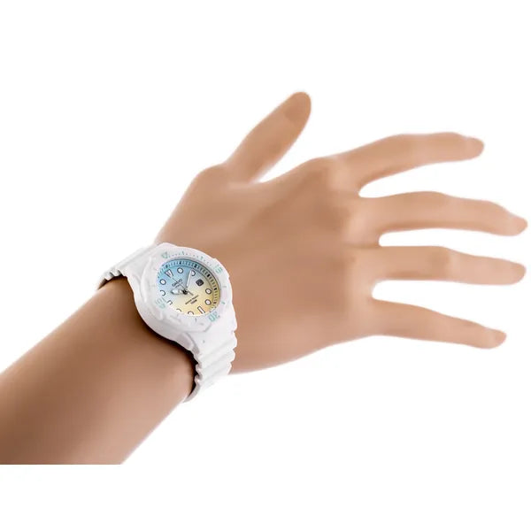 Casio LRW-200H-2E2V gyerek női karóra, kék számlap, WR100, kvarc, dobozzal