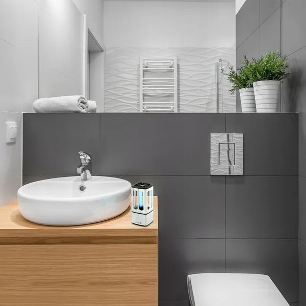 Hordozható UV-C sterilizáló és ózonlámpa, akkumulátoros, 10 m²