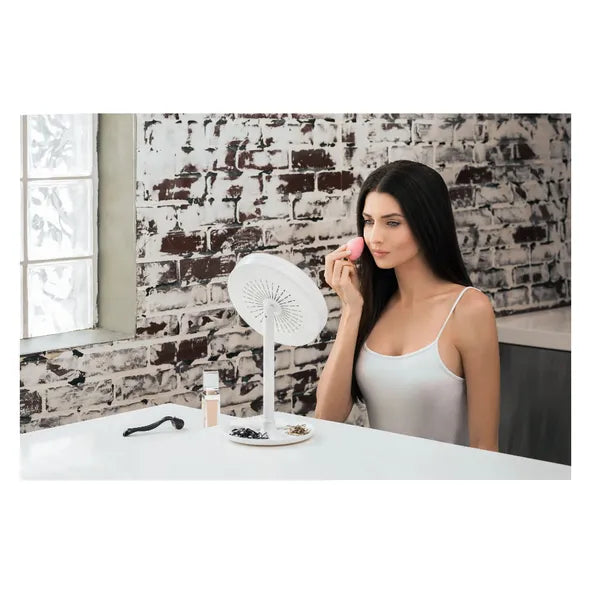 LED kozmetikai sminktükör ventilátorral, 5× nagyítás, USB/akkumulátor, 20 cm