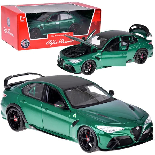 Alfa Romeo Giulia GTAm Quadrifoglio 1:18 zöld modellautó nyitható elemekkel