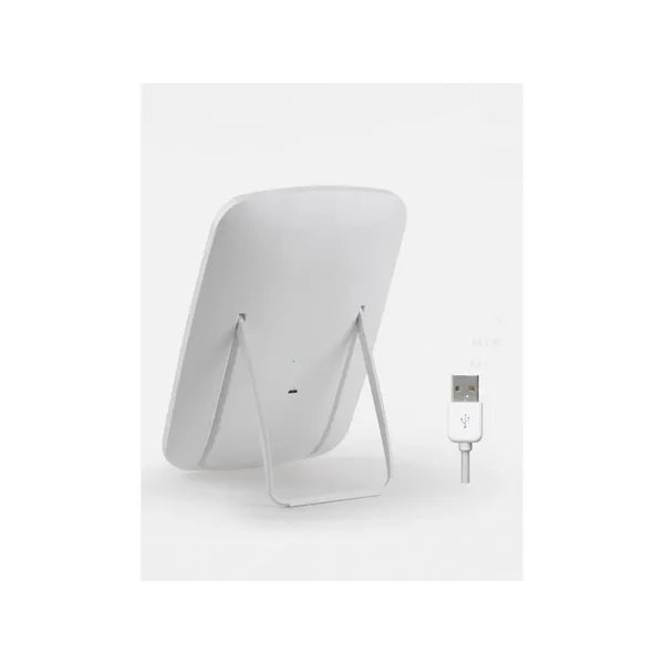 LED sminktükör állítható fényerővel, 3 színhő, USB-tölthető, 17×24 cm