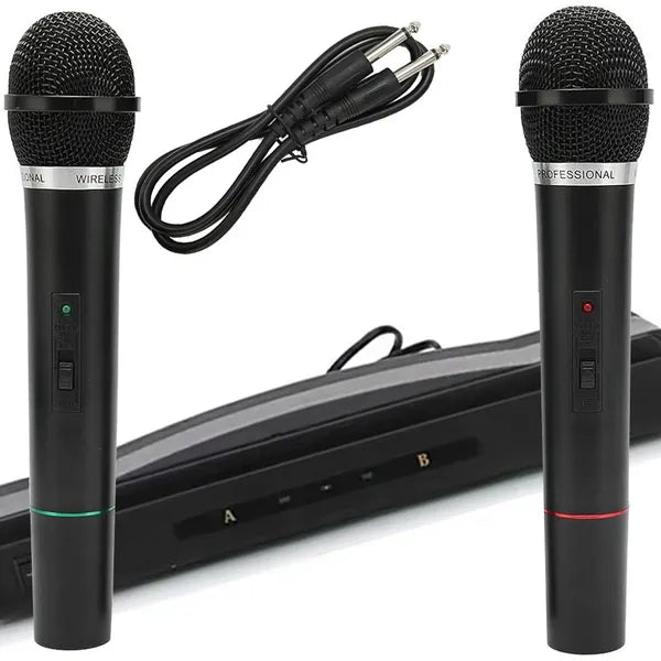 Karaoke szett 2 vezeték nélküli mikrofonnal, VHF/FM, 30 m hatótáv