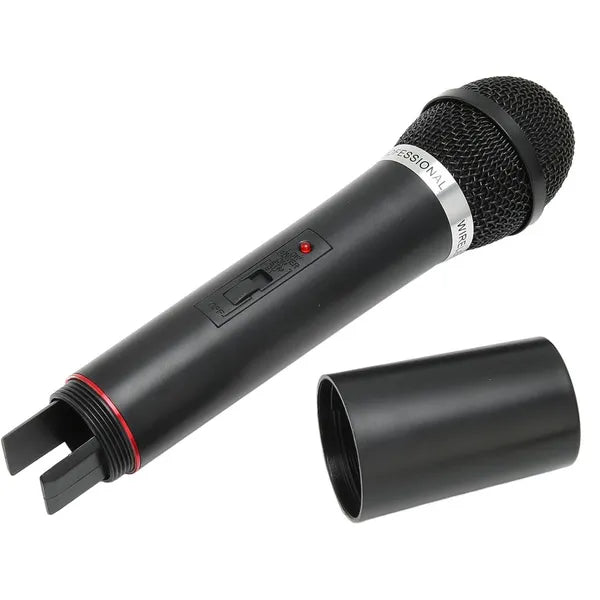 Karaoke szett 2 vezeték nélküli mikrofonnal, VHF/FM, 30 m hatótáv