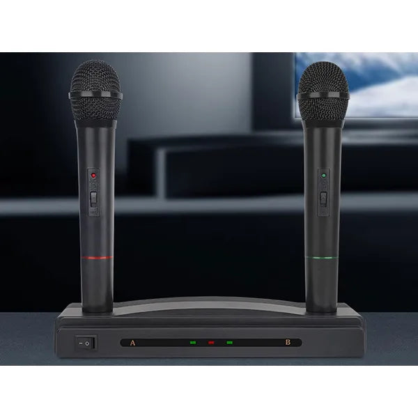 Karaoke szett 2 vezeték nélküli mikrofonnal, VHF/FM, 30 m hatótáv