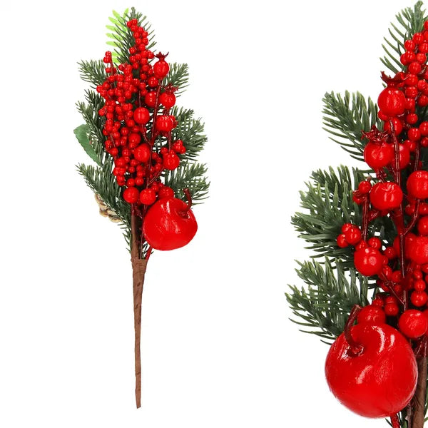 Karácsonyi dekorációs műfenyő ágcsokor piros gyümölcsökkel, 32 cm