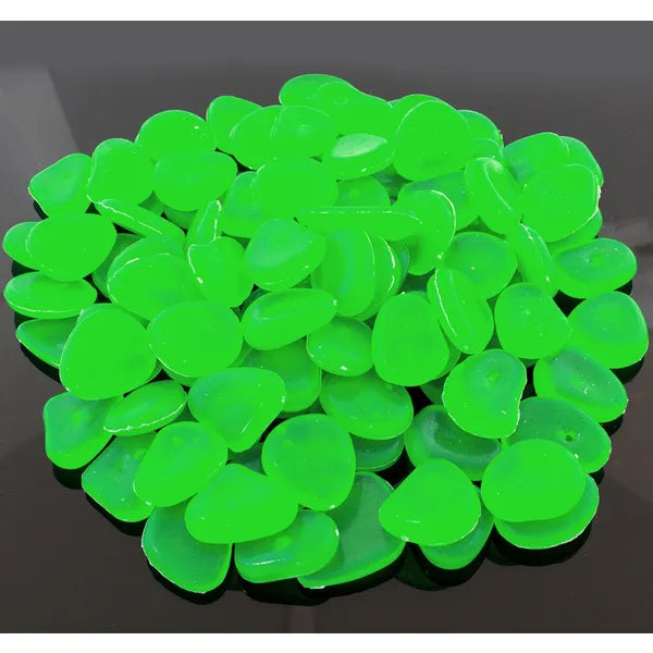 100 db fluoreszkáló zöld kavics 2-3 cm kert és akvárium dekorációhoz