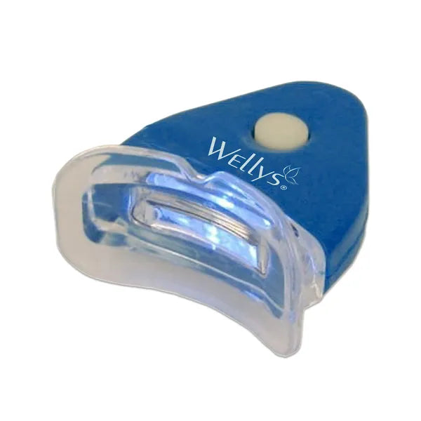 Wellys Smile otthoni fogfehérítő szett UV fénnyel, géllel, elemekkel