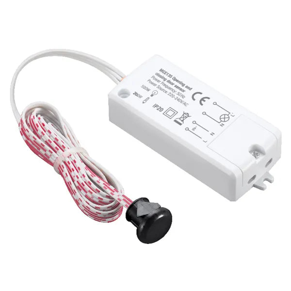 PIR ajtónyitás-érzékelő kapcsoló, 5–6 cm, max 500 W, IP20, 1,5 m kábel