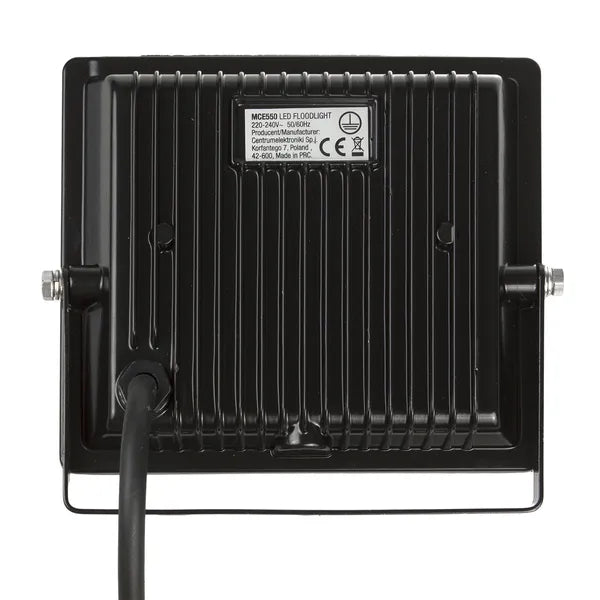 Slim LED reflektor 50W IP65, meleg fehér 3000K, 4000 lm