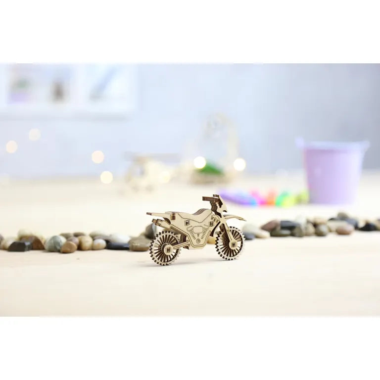 Wood & Hobby Motor összeépíthető famodell